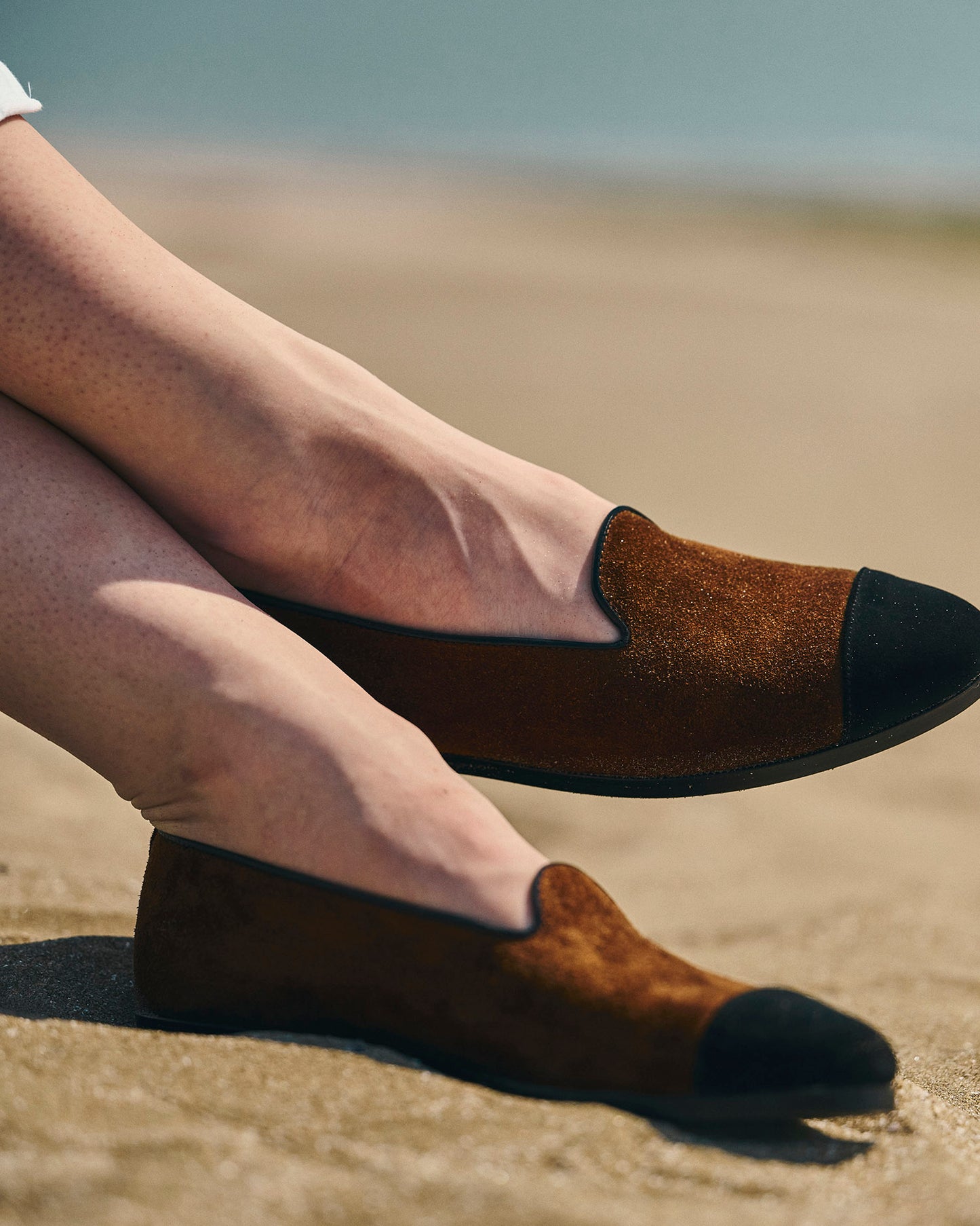 Elastic slip-on (WOMENS)