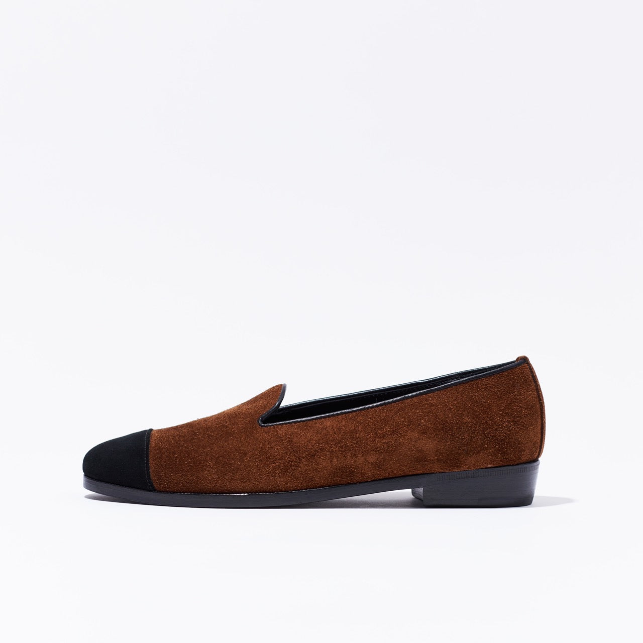 Elastic slip-on (WOMENS)